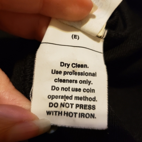 Vintage Act III Black Velvet Scalloped Open Jacket - Picture 9 of 9